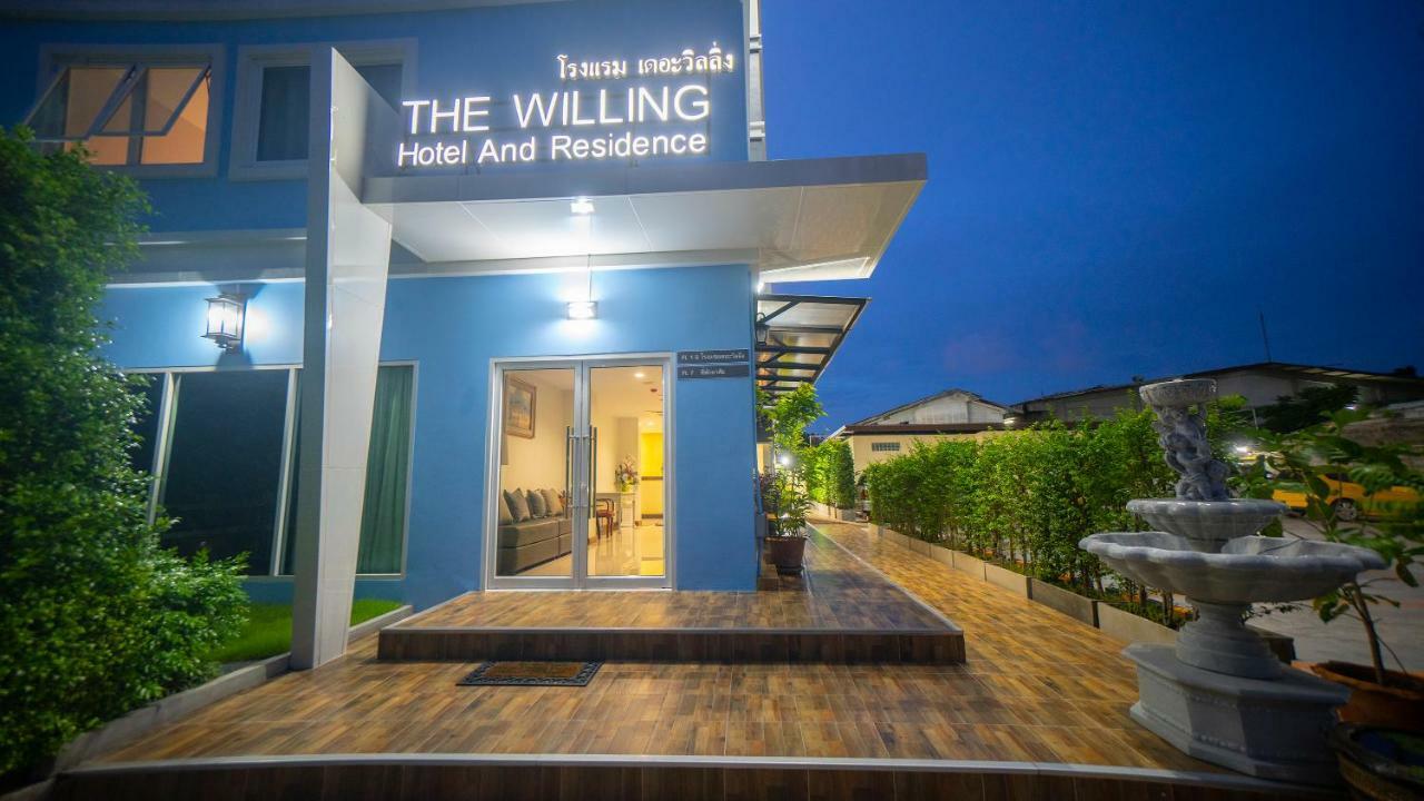 The Willing Hotel And Residence Bangkok Buitenkant foto