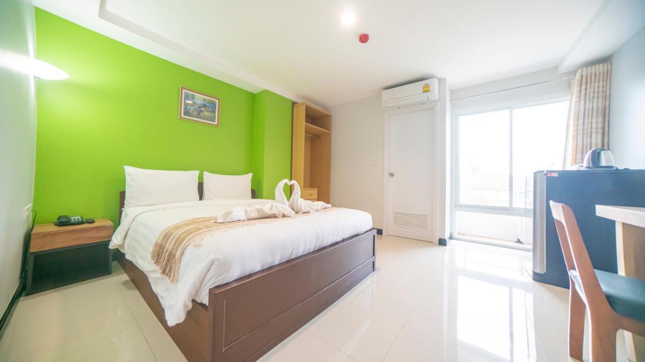 The Willing Hotel And Residence Bangkok Buitenkant foto